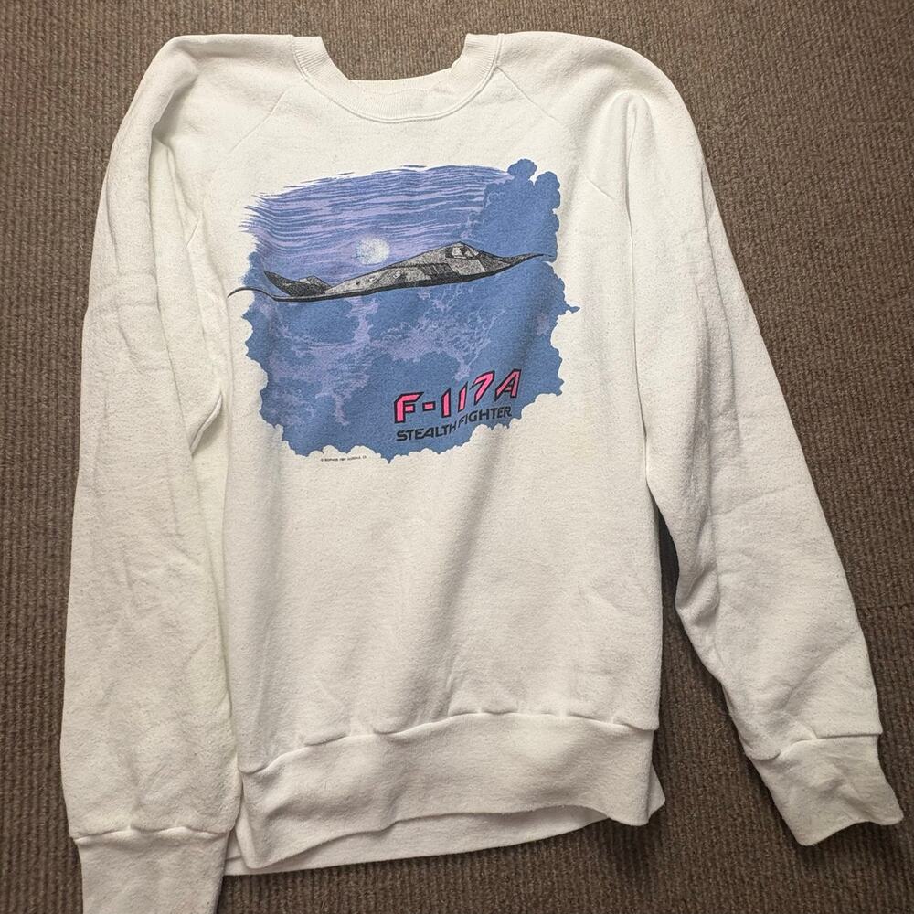 Vintage 90’s 1991 F-117A Stealth Fighter Men’s Crewneck Sweatshirt XL Made in US